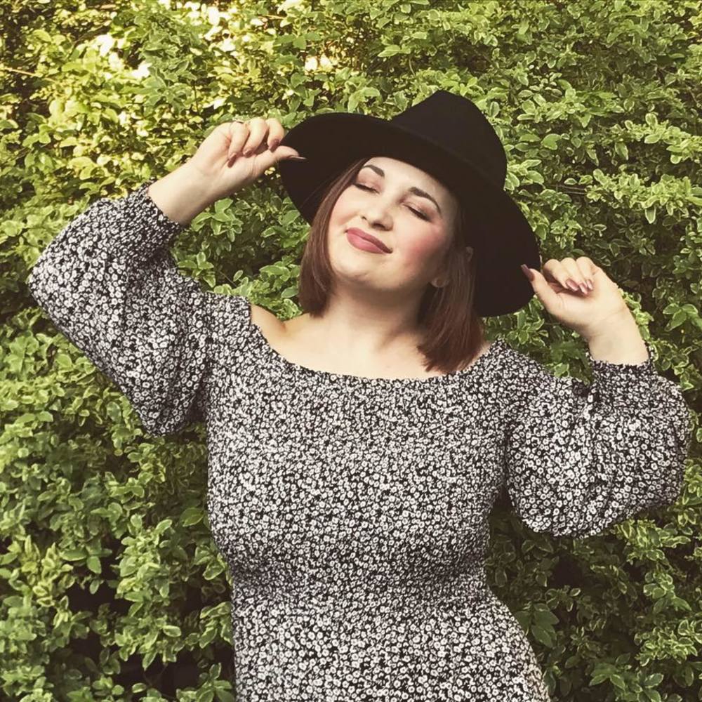 Meet your Posher, Shelby